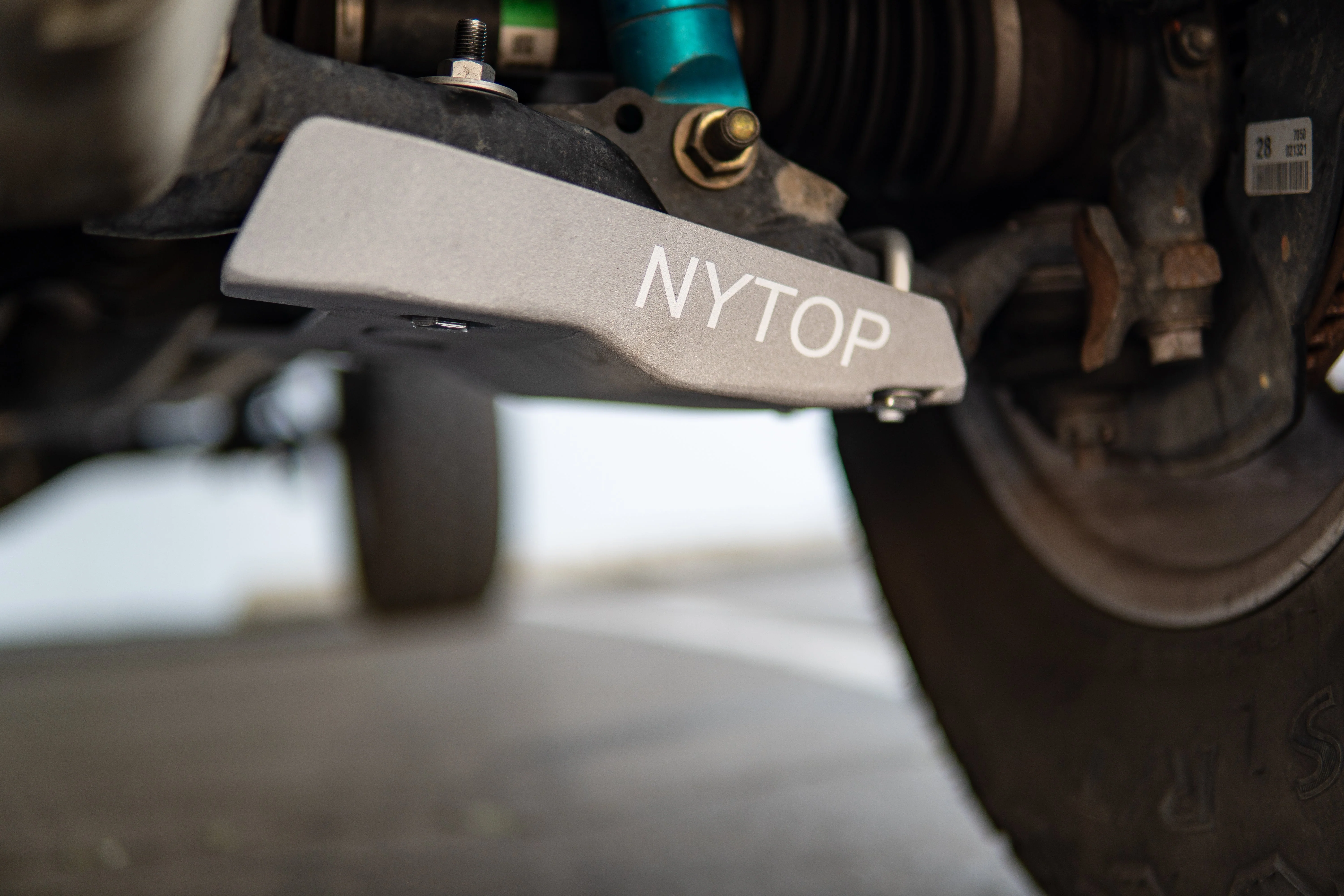 NYTOP Lower Control Arm Skid Plate Kit Toyota Tacoma 2nd/3rd Gen (2005-2023) 4Runner 5th Gen (2010-2024) 1/4" Aluminum, No KDSS - Image 9