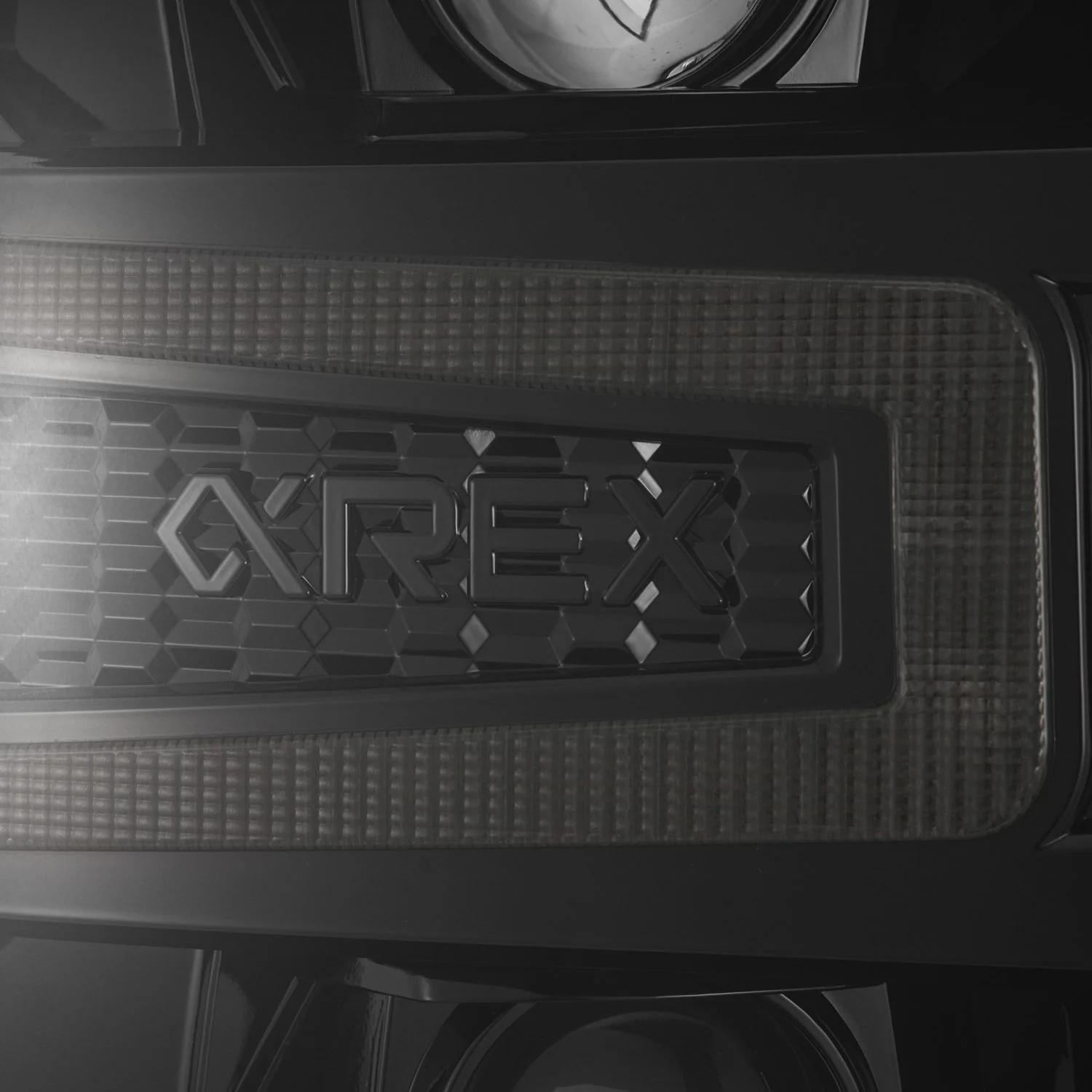AlphaRex LED Projector Headlights Chevy Silverado 1500 (16-18) [LUXX Series - DRL Light Tube] Alpha-Black / Black / Chrome - Image 6