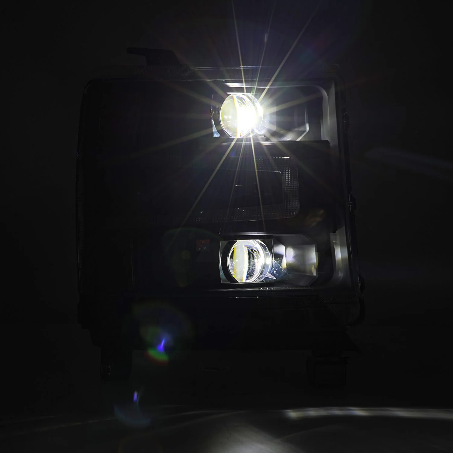 AlphaRex LED Projector Headlights Chevy Silverado 1500 (16-18) [LUXX Series - DRL Light Tube] Alpha-Black / Black / Chrome - Image 9