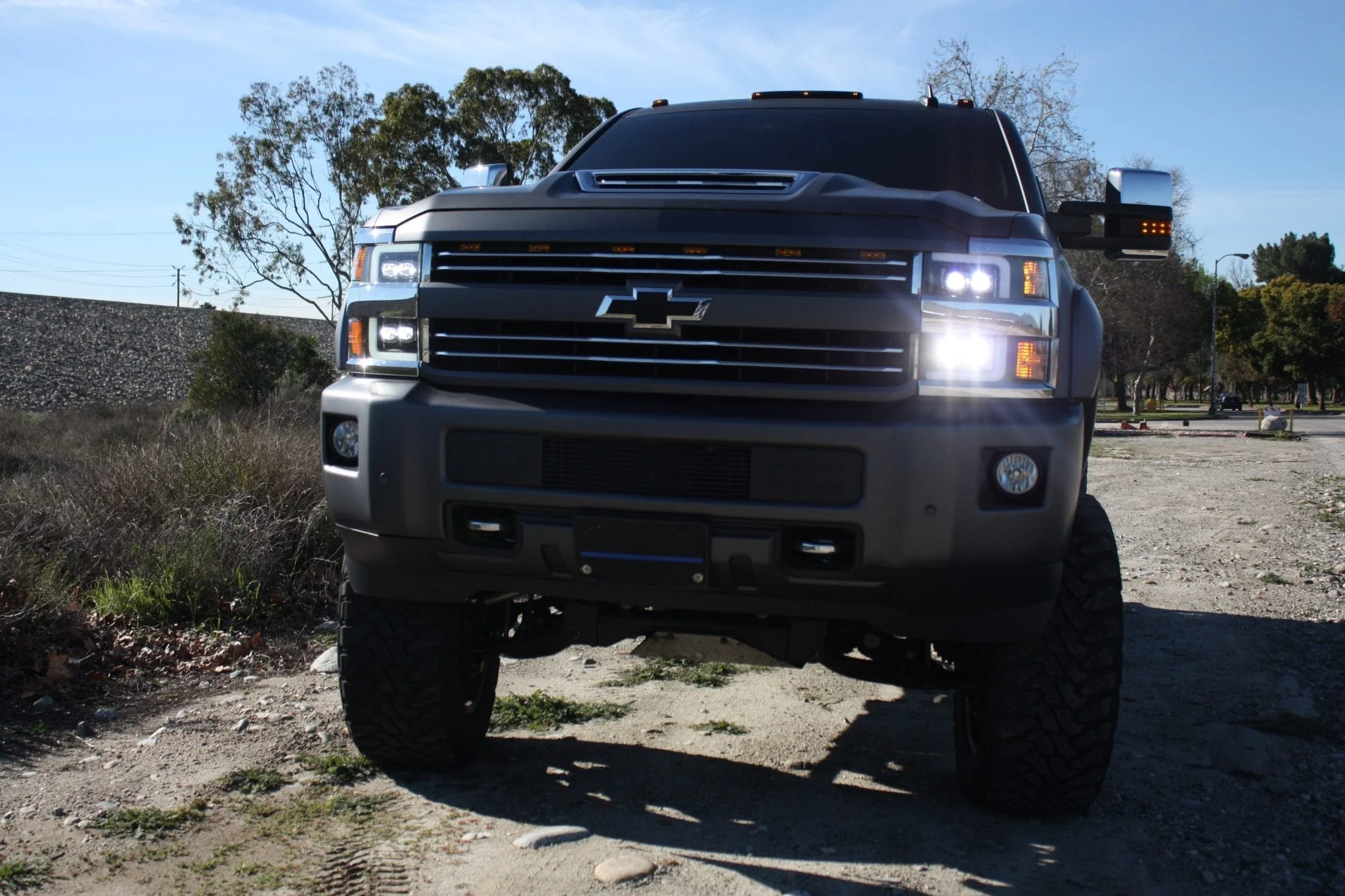 AlphaRex LED Projector Headlights Chevy Silverado 2500HD/3500HD (15-19) [3D Ice-Cube LED - NOVA Series w/ DRL] Black / Chrome / Jet Black - Image 22