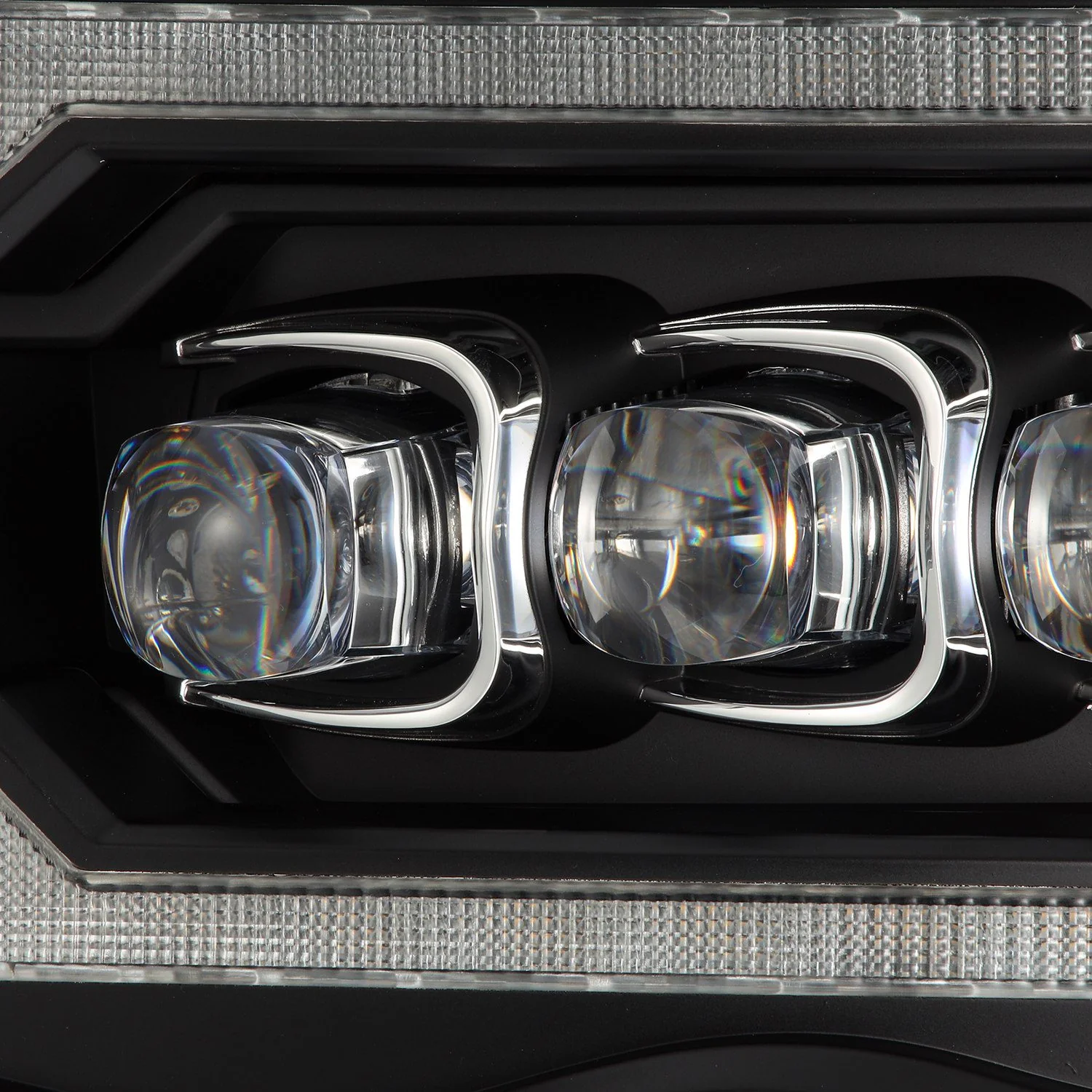 AlphaRex LED Projector Headlights Dodge Ram (02-05) [3D Ice-Cube LED - NOVA Series w/ DRL] Black / Chrome / Jet Black - Image 3
