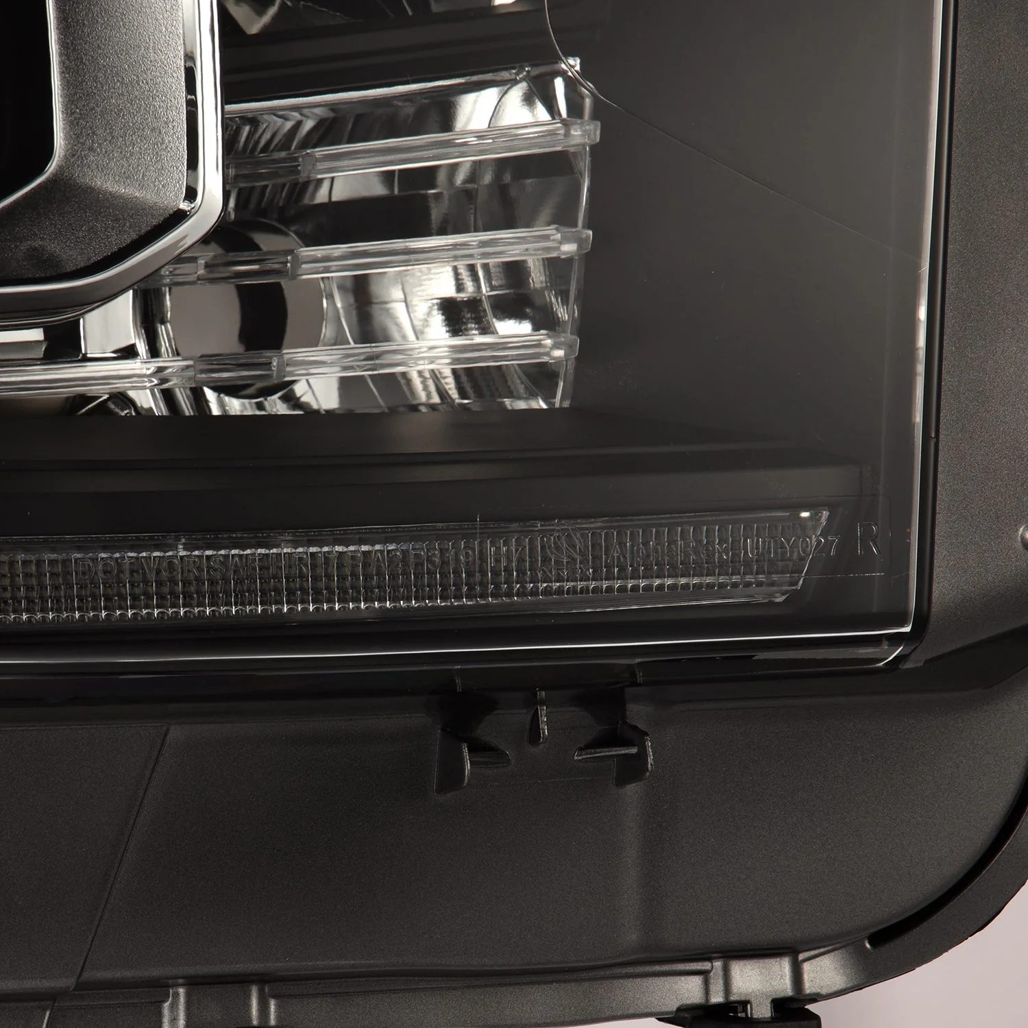 AlphaRex LED Projector Headlights Toyota Tundra (14-21) [G2 Version LUXX Series - DRL Light Tube] Alpha-Black or Black - Image 14
