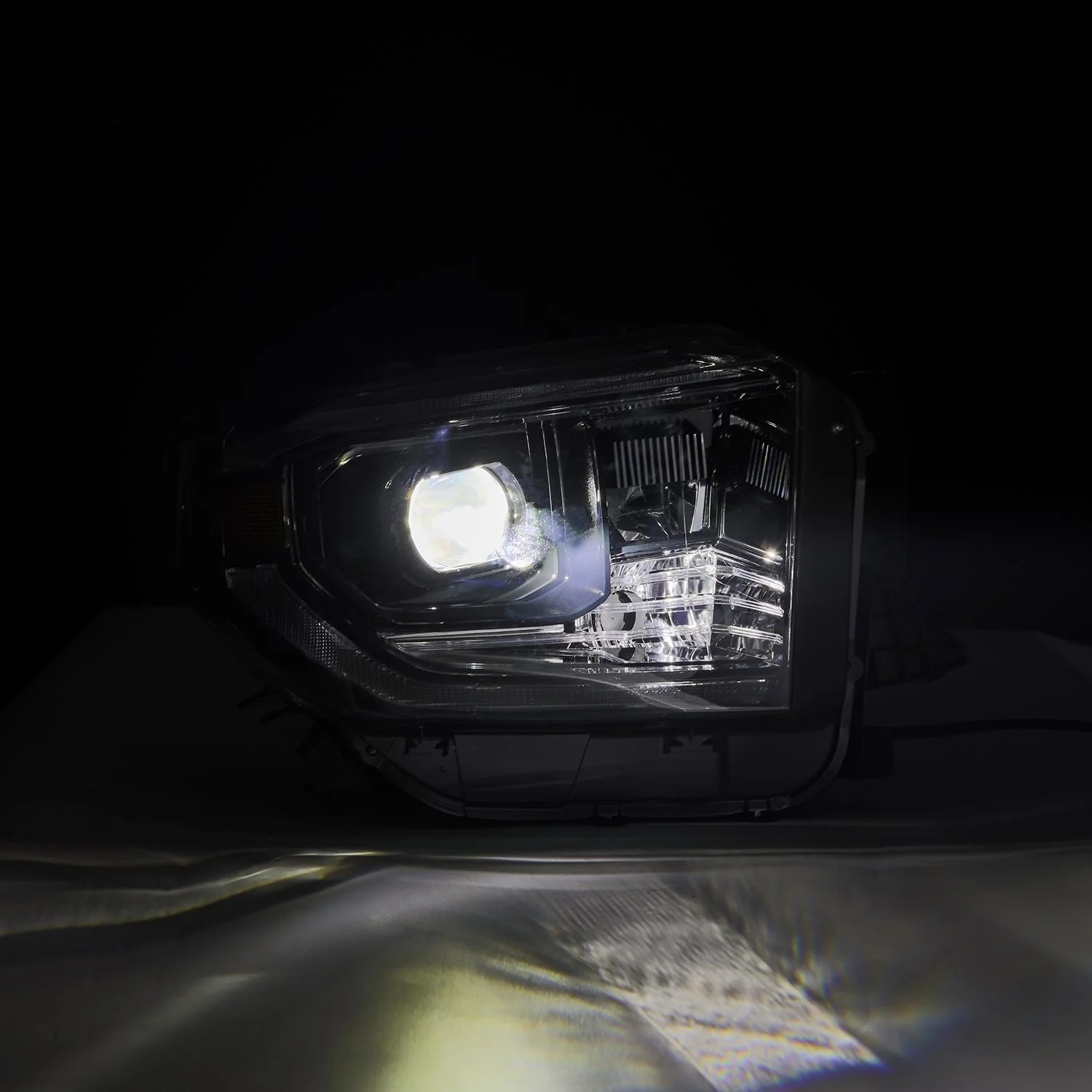 AlphaRex LED Projector Headlights Toyota Tundra (14-21) [G2 Version LUXX Series - DRL Light Tube] Alpha-Black or Black - Image 7