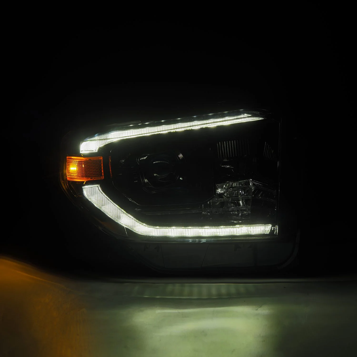 AlphaRex LED Projector Headlights Toyota Tundra (14-21) [G2 Version LUXX Series - DRL Light Tube] Alpha-Black or Black - Image 9