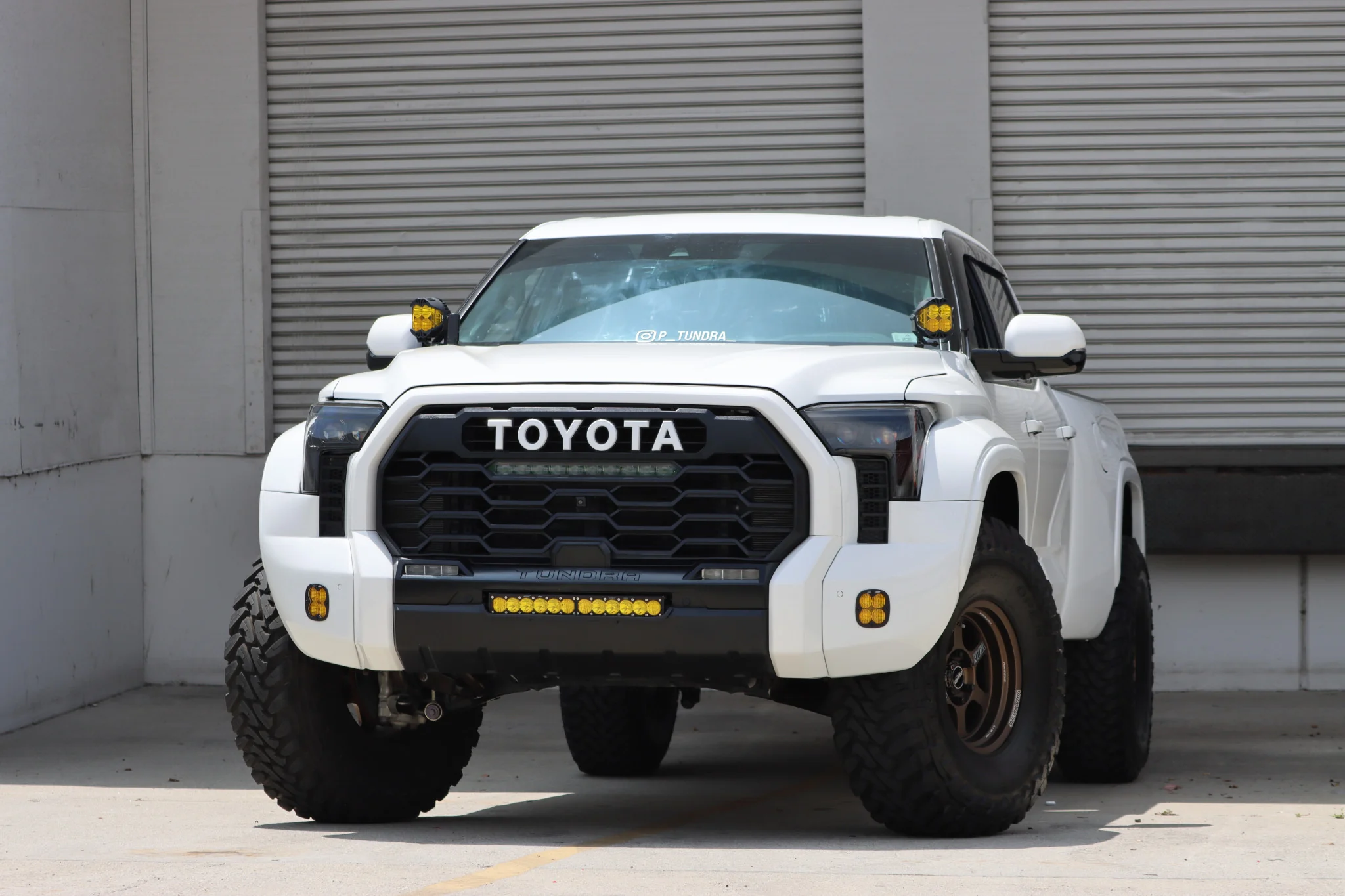 AlphaRex LED Projector Headlights Toyota Tundra (22-23) [LUXX Series - DRL Light Tube] Alpha-Black or Black - Image 25