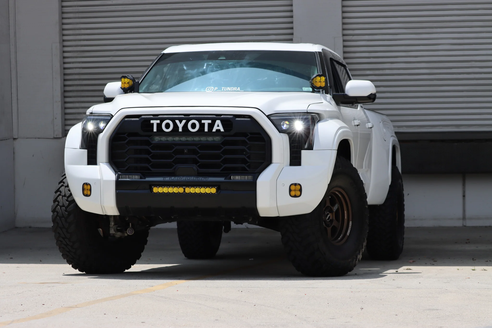 AlphaRex LED Projector Headlights Toyota Tundra (22-23) [LUXX Series - DRL Light Tube] Alpha-Black or Black - Image 31