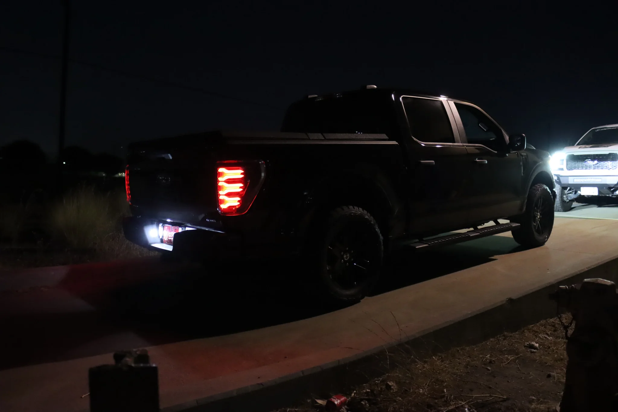 AlphaRex LED Tail Lights Ford F150 (21-23) LUXX Series - Alpha-Black / Black / Black-Red - Image 40