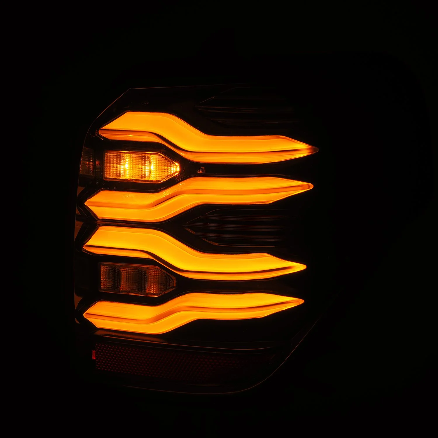 AlphaRex LED Tail Lights Toyota 4Runner (10-23) LUXX Series - Alpha-Black / Black / Black-Red - Image 3