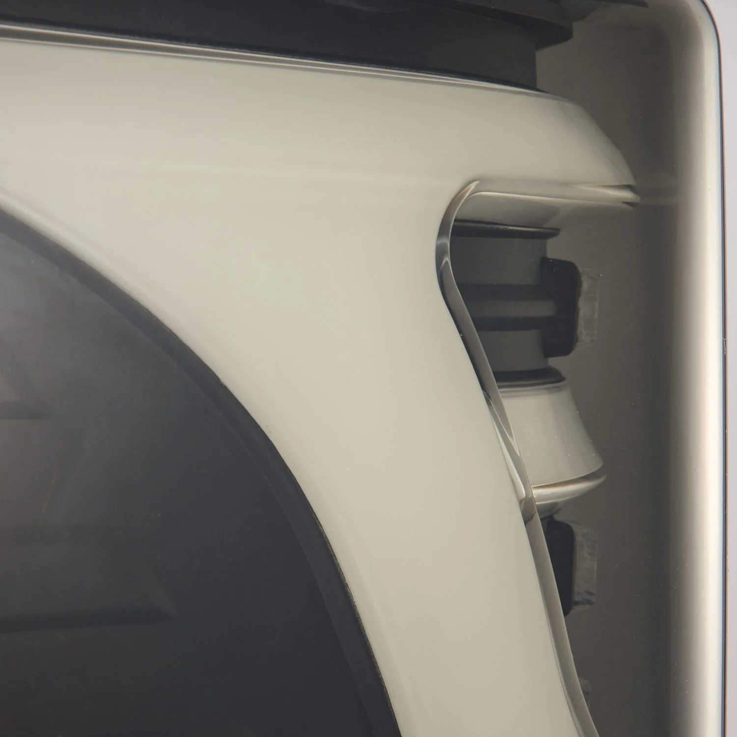 AlphaRex LED Tail Lights Toyota Tundra (07-13) LUXX Series - Black / Black-Red / Alpha-Black - Image 2
