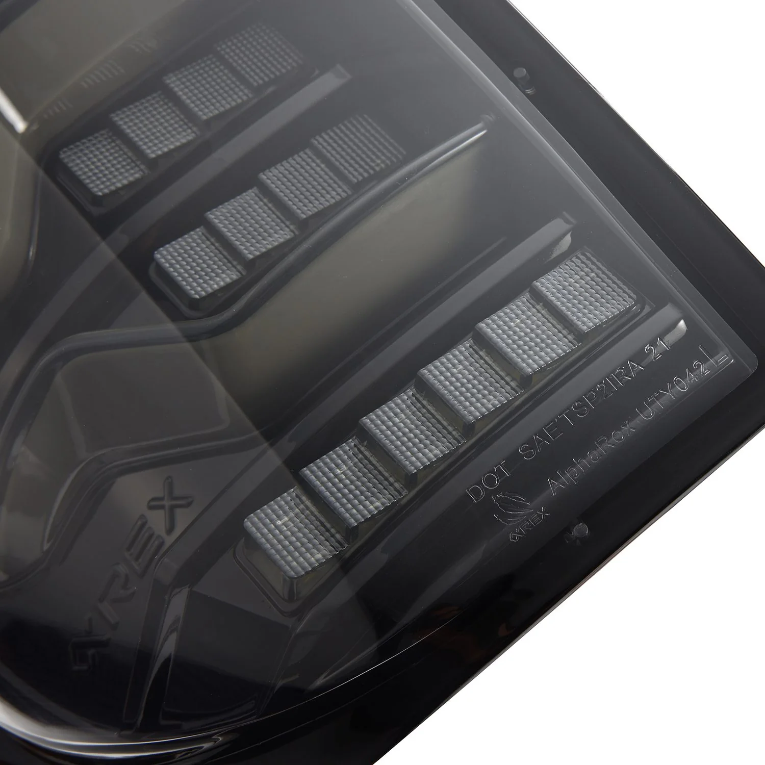AlphaRex LED Tail Lights Toyota Tundra (14-21) LUXX Series - Black  / Black-Red / Alpha-Black - Image 2