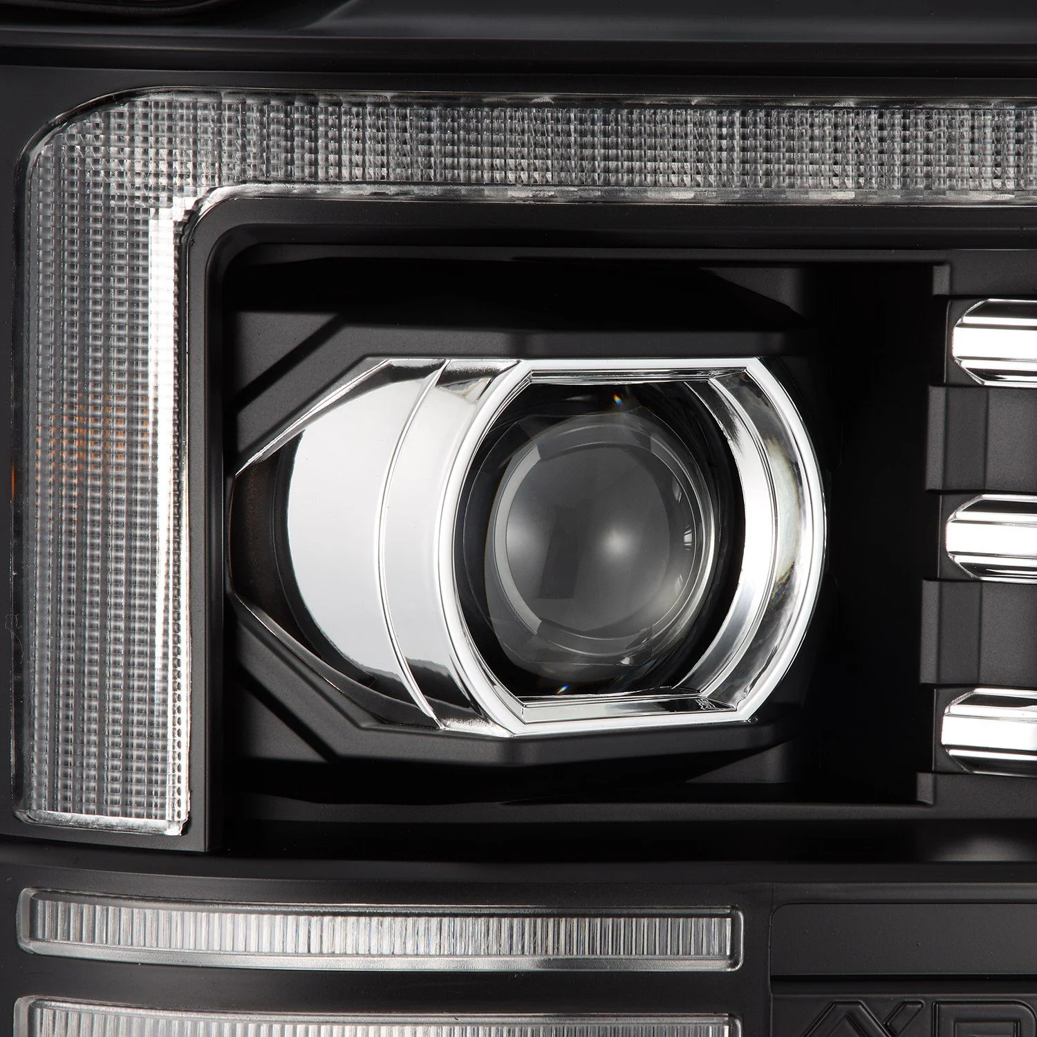 AlphaRex Projector Headlights Ford Excursion (08-10) Pro Series - Sequential - Alpha-Black or Black - Image 9