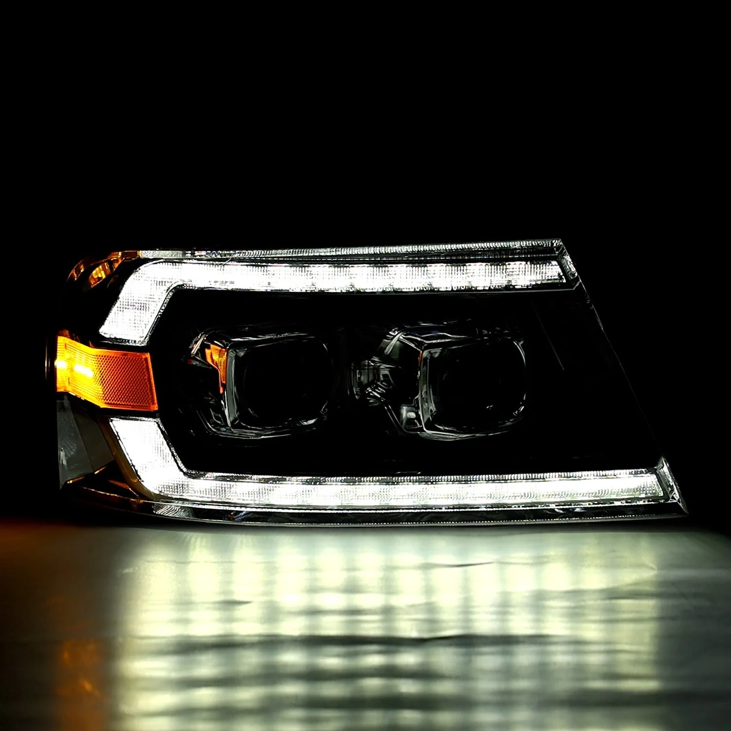 AlphaRex Projector Headlights Ford F150 (04-08) Pro Series - Sequential - Alpha-Black / Black / Chrome - Image 4