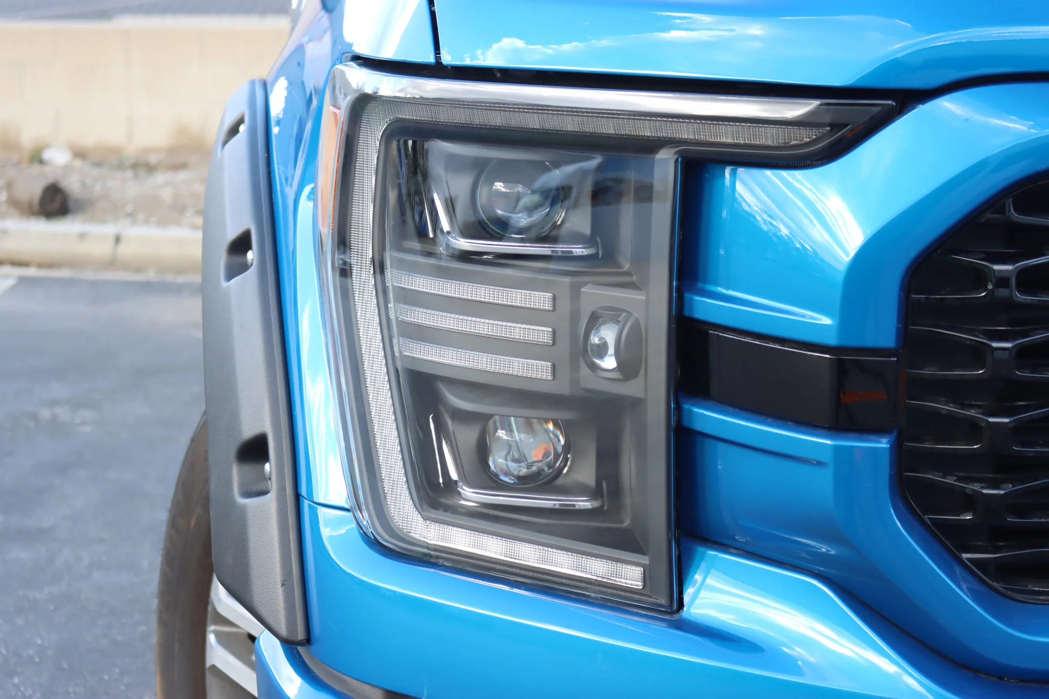 AlphaRex Projector Headlights Ford F150 w/ Halogen Headlights Only (21-23) Pro Series - Sequential - Alpha-Black or Black - Image 18