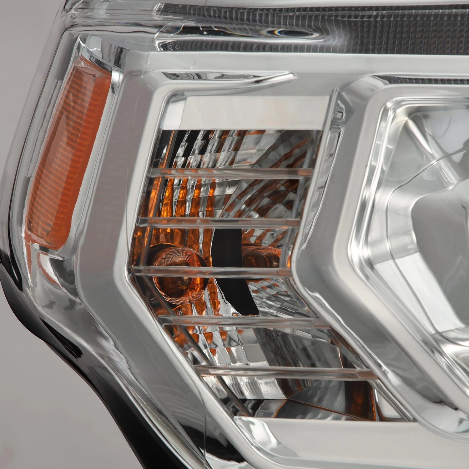 AlphaRex Projector Headlights Toyota 4Runner (2014-2022) G2 Version Pro Series - Sequential - Black or Chrome - Image 10