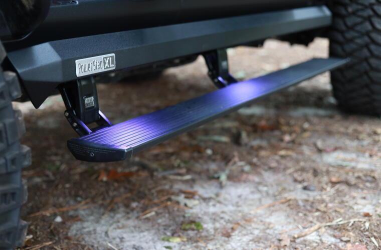 AMP PowerStep XL Running Boards Ford Lightning (2022-2023) Power Side Steps 77152-01A - Image 9
