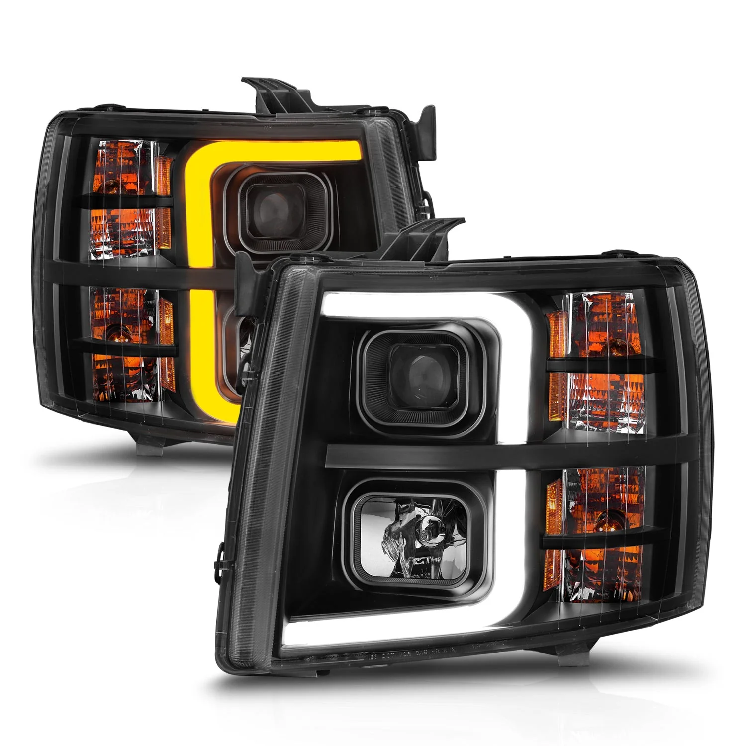 Anzo Projector Headlights Chevy Silverado 1500/ 2500/ 3500/ 3500 HD (07–14) Plank Style Black Housing w/ Clear Lens