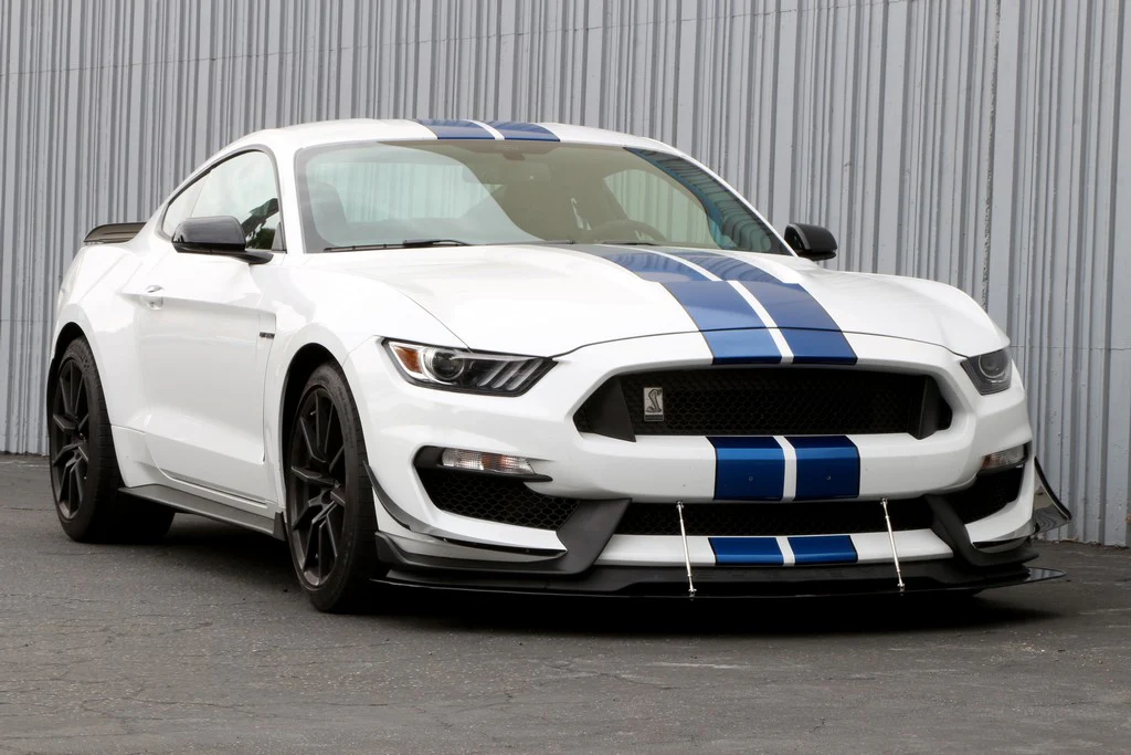 APR Front Bumper Canards Ford Mustang S550 / Shelby GT350 (2016-2020) [Carbon Fiber] AB-203518 - Image 3