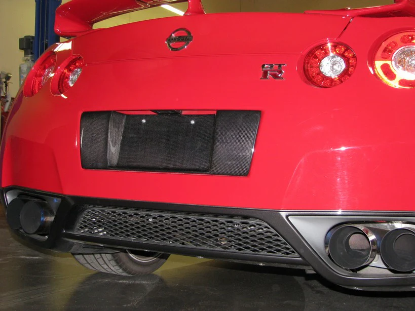 APR License Plate Backing Nissan GT-R R35 (2008-2011) [Carbon Fiber] CBX-R35LIC - Image 2
