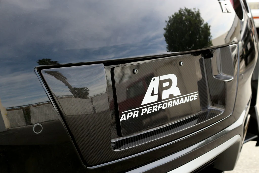 APR License Plate Backing Nissan GT-R R35 (2017-2022) [Carbon Fiber] CBX-R35LICIII - Image 4