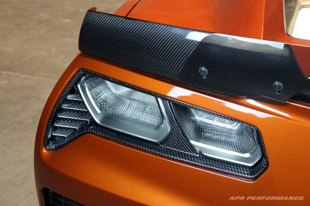 APR Rear Tail Light Bezels Corvette C7 (14-19) [Carbon Fiber] CBX-C7TBEZEL - Image 2