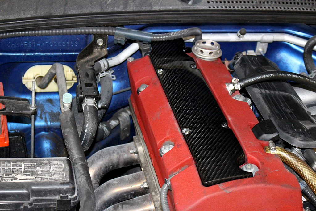APR Spark Plug Cover Honda S2000 AP1/AP2 (2000-2009) [Carbon Fiber] CBE-S2000PLUG - Image 3