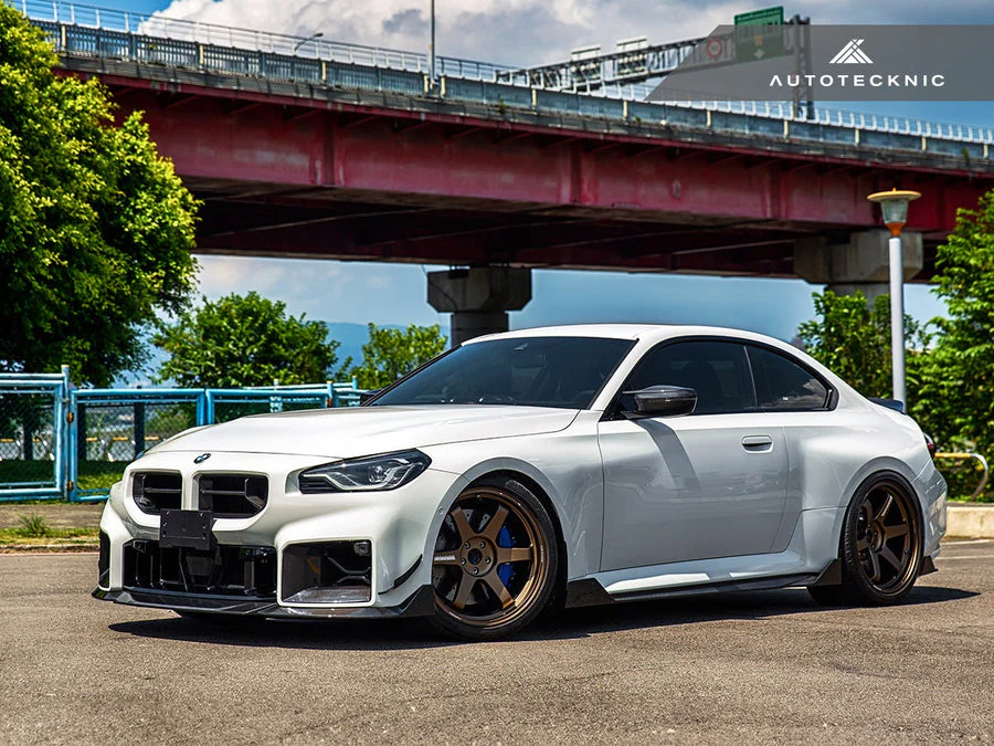 AutoTecknic Podium Front Grille BMW M2 G87 (23-25) Dry Carbon Fiber - Image 8