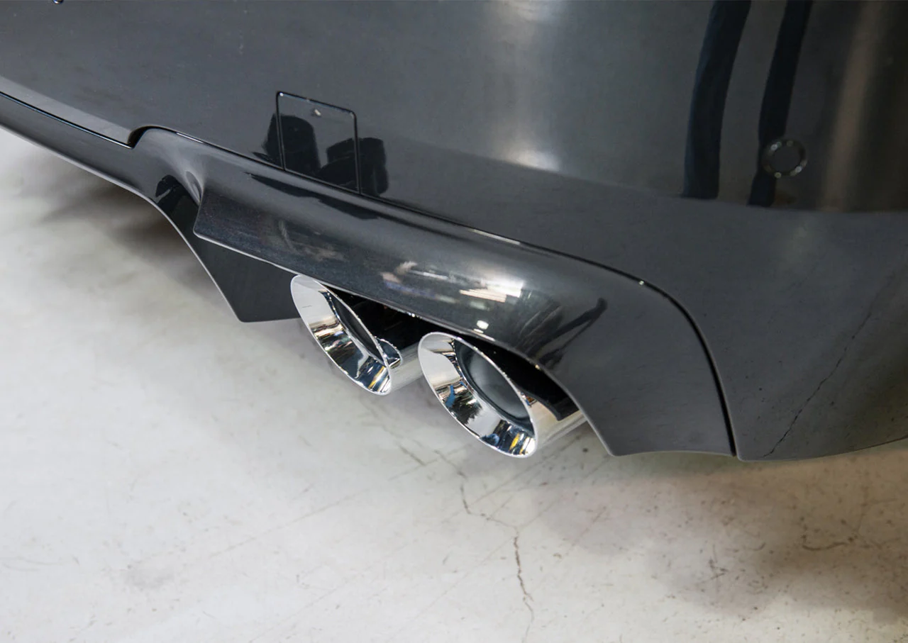 AWE Exhaust BMW M5 F10 (13-16) Touring Axleback w/ 4” Tips - Silver or Black Tips - Image 4