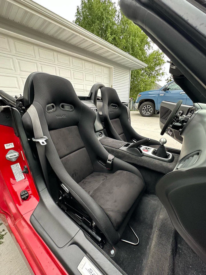 Ballade Sports Bucket Seats w/ Black Alcantara - Carbon Kevlar or Carbon Fiber - Image 20