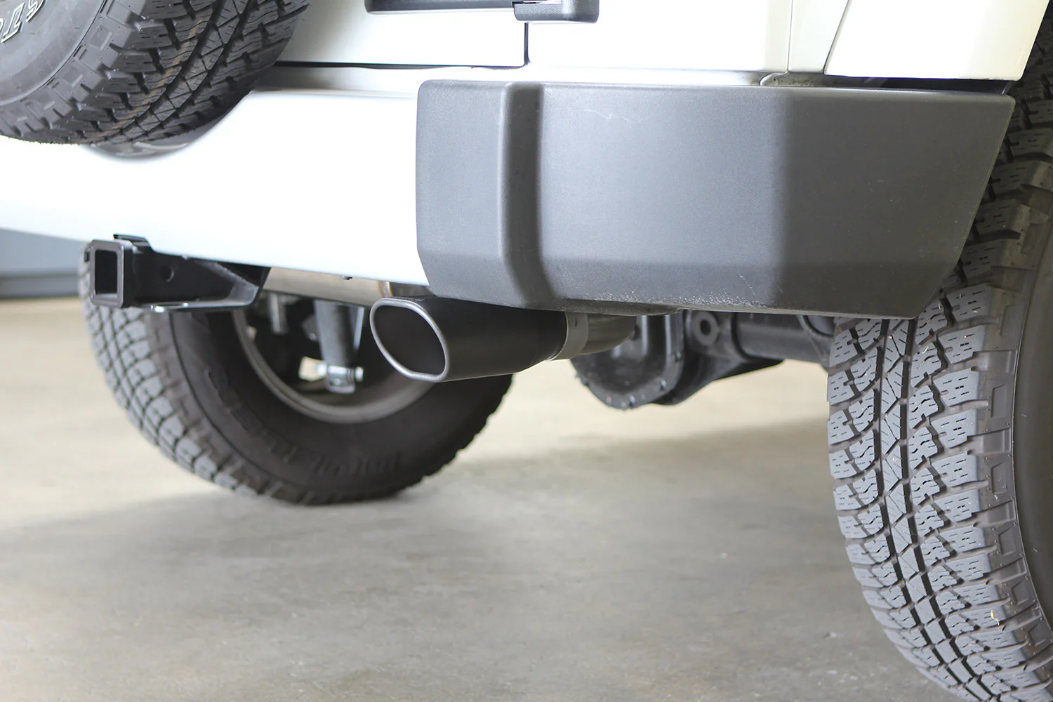 Banks Power Exhaust for Jeep Wrangler JK 3.8L 2 or 4 Door (2007-2011) Single Rear Exit Catback with Chrome or Black Tip - Image 5