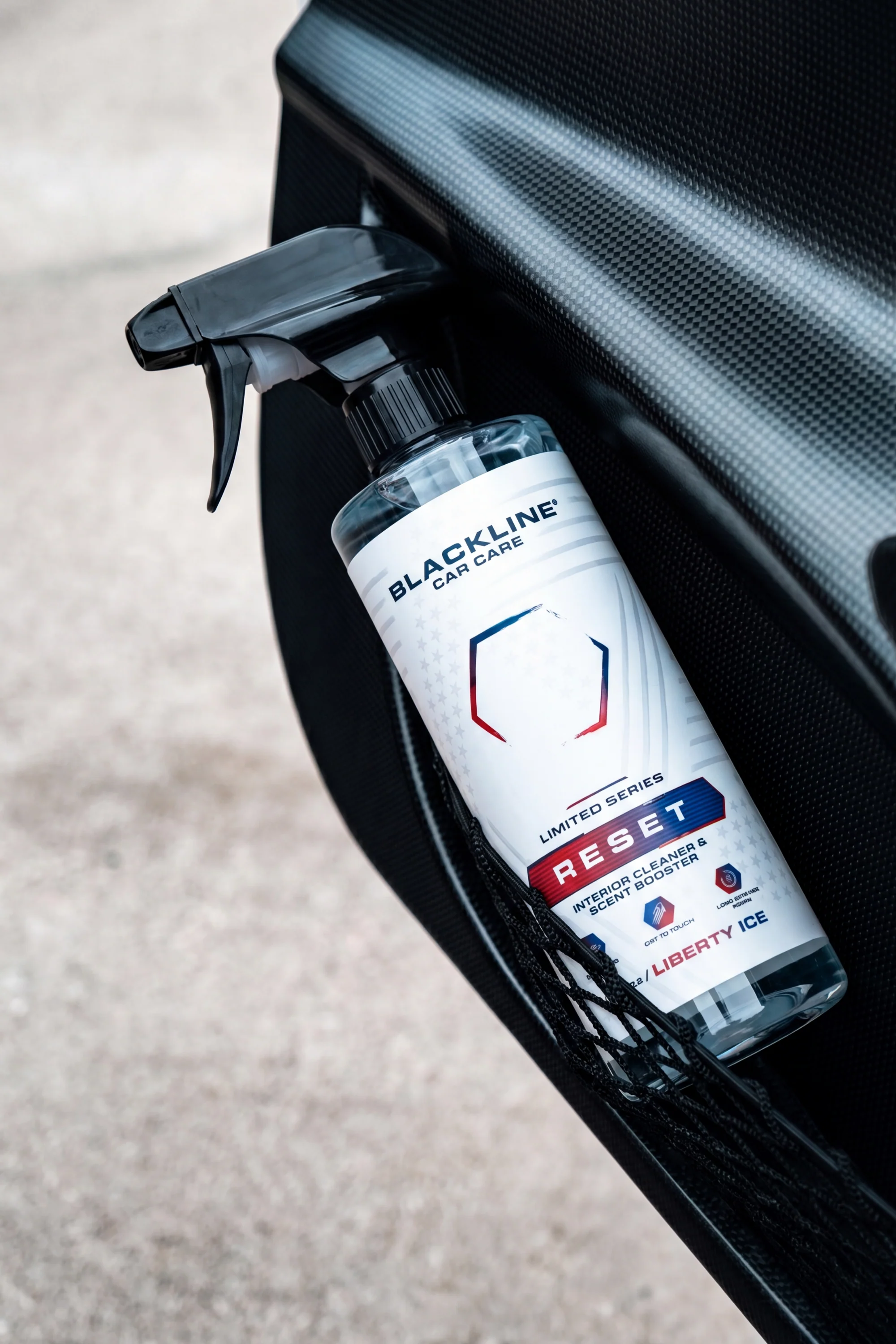 Blackline® Reset Interior Cleaner & Scent Booster - pH-Neutral Detailing Spray - Image 150