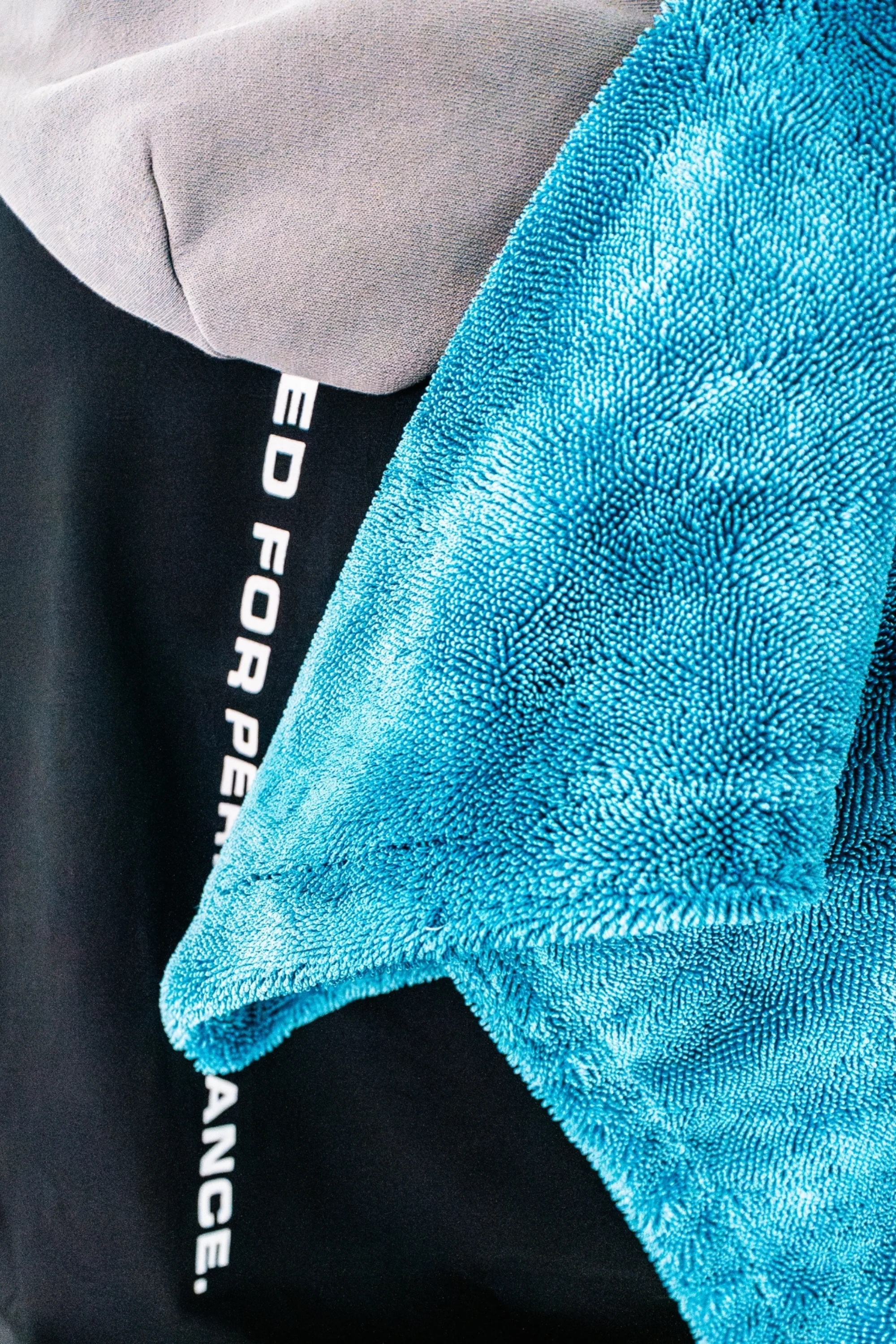 Blackline 1300 GSM Twisted-Loop Microfiber Drying Towel (2x3 ft) - Image 54