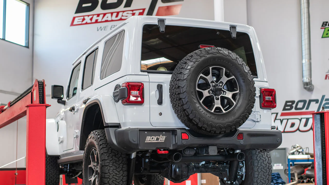 Borla Exhaust Jeep Wrangler JL/JLU 3.6L V6 (18–25) Touring or ATAK Axleback Muffler w/ Polished or Black Ceramic Tips - Image 9