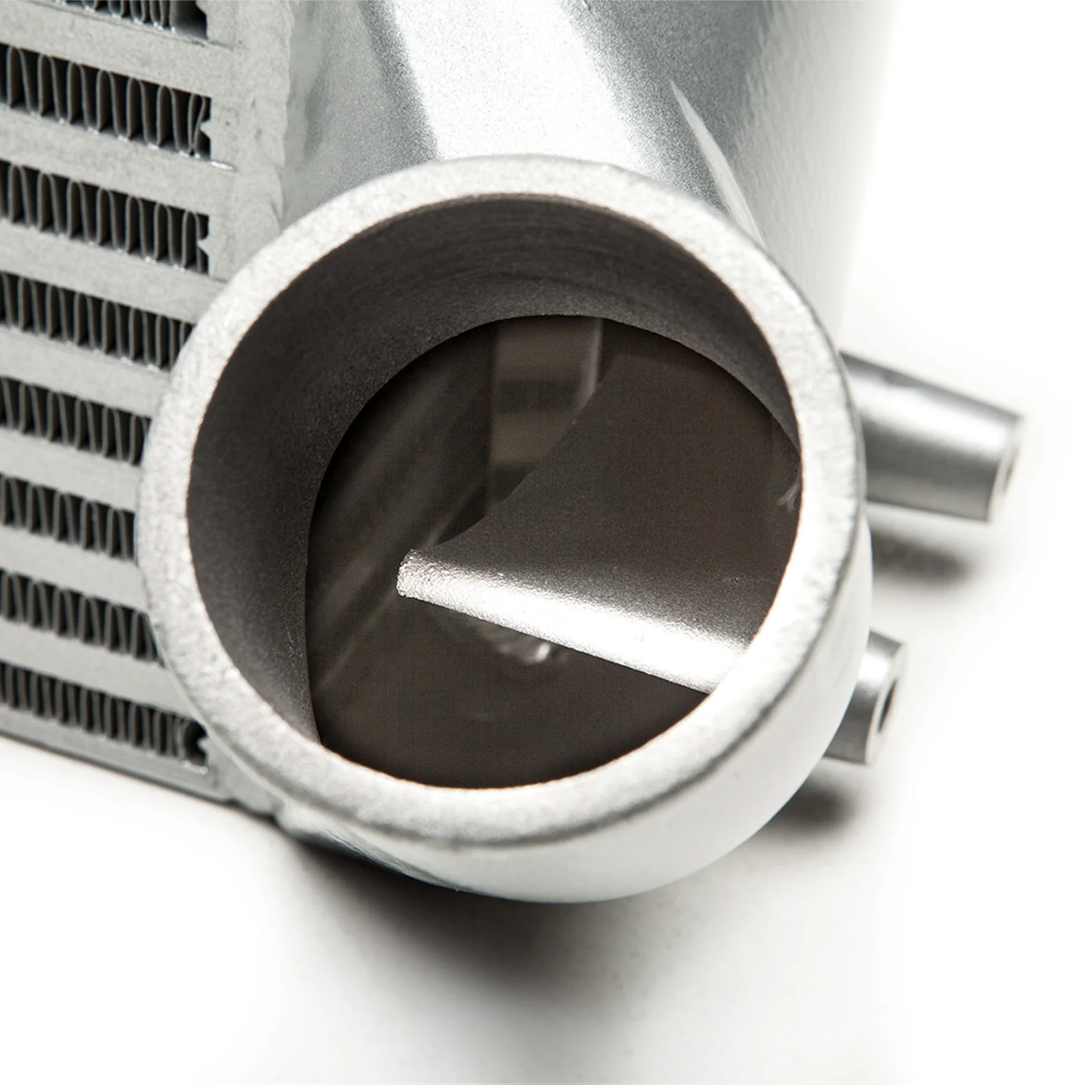 COBB Intercooler Kit Ford Mustang EcoBoost S550 (2015-2023) Front Mount - 7M1500 - Image 5