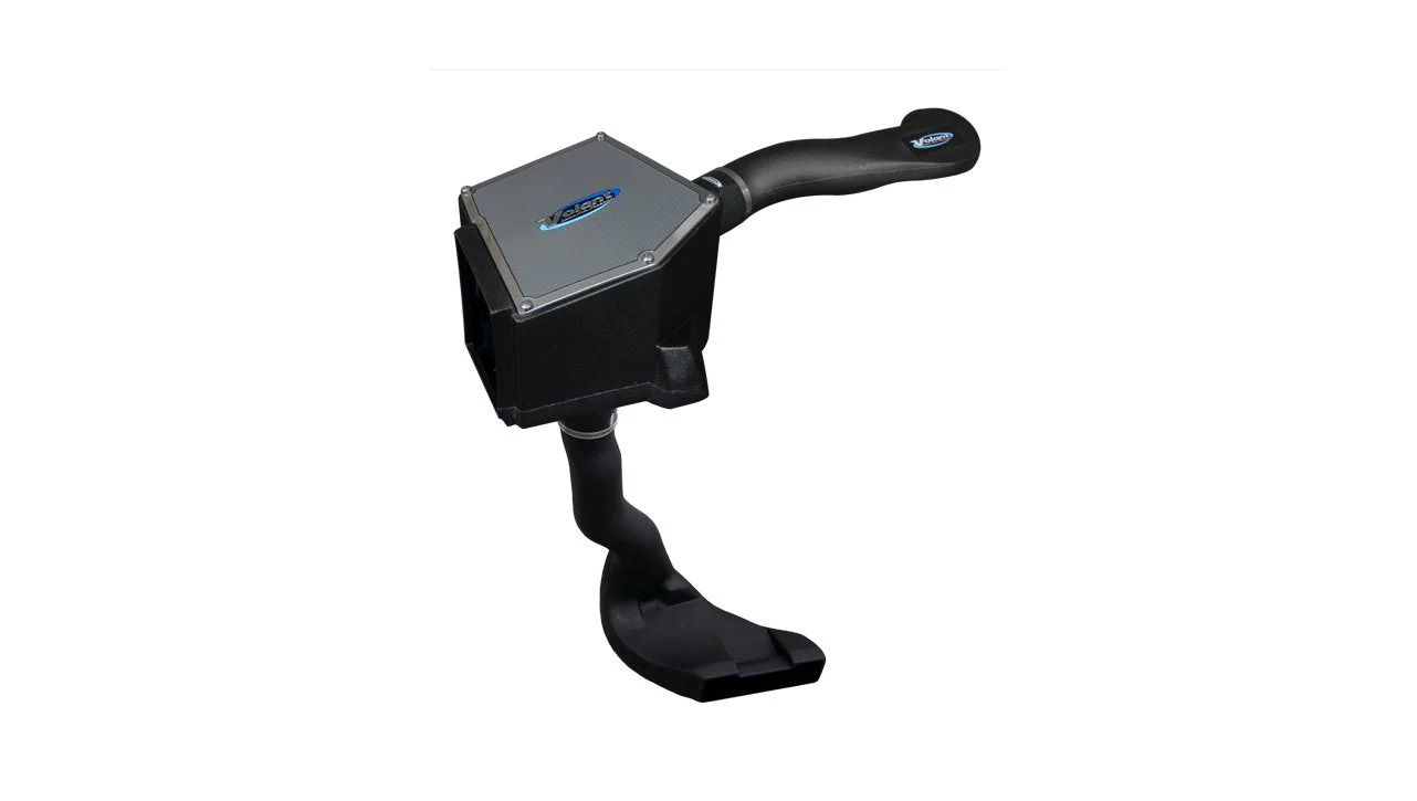 Volant Closed Box Air Intake Chevy Avalanche 2500HD 8.1L V8 (02-06) w/ Cold Air Scoop & Dry Air Filter