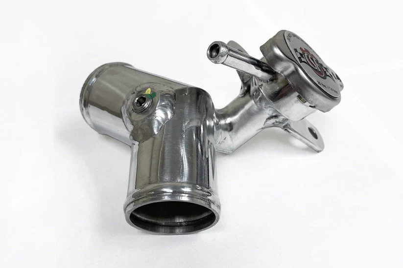 CSF Radiator Filler Neck for Toyota GR86 (22-26) 86 (13-20) BRZ (13-26) FRS (13-16) All-Aluminum with 1.4 Bar High Pressure Radiator Cap - Image 2