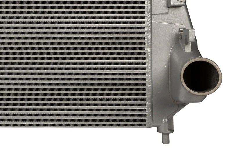 CSF Radiator for Chevy Silverado / GMC Sierra 2500 HD / 3500 HD (2001-2016) High Performance All- Aluminum - Image 17