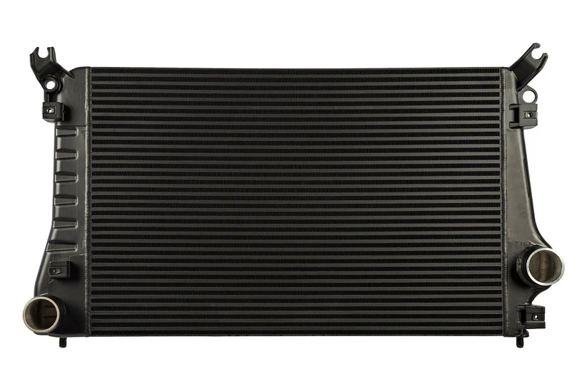 CSF Radiator for Chevy Silverado / GMC Sierra 2500 HD / 3500 HD (2001-2016) High Performance All- Aluminum - Image 2