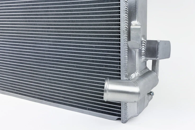 CSF Radiator for Jeep Gladiator JT 3.6L V6 / Turbocharged Diesel 3.0L V6 (2020-2026) High Performance All-Aluminum 7340 - Image 5
