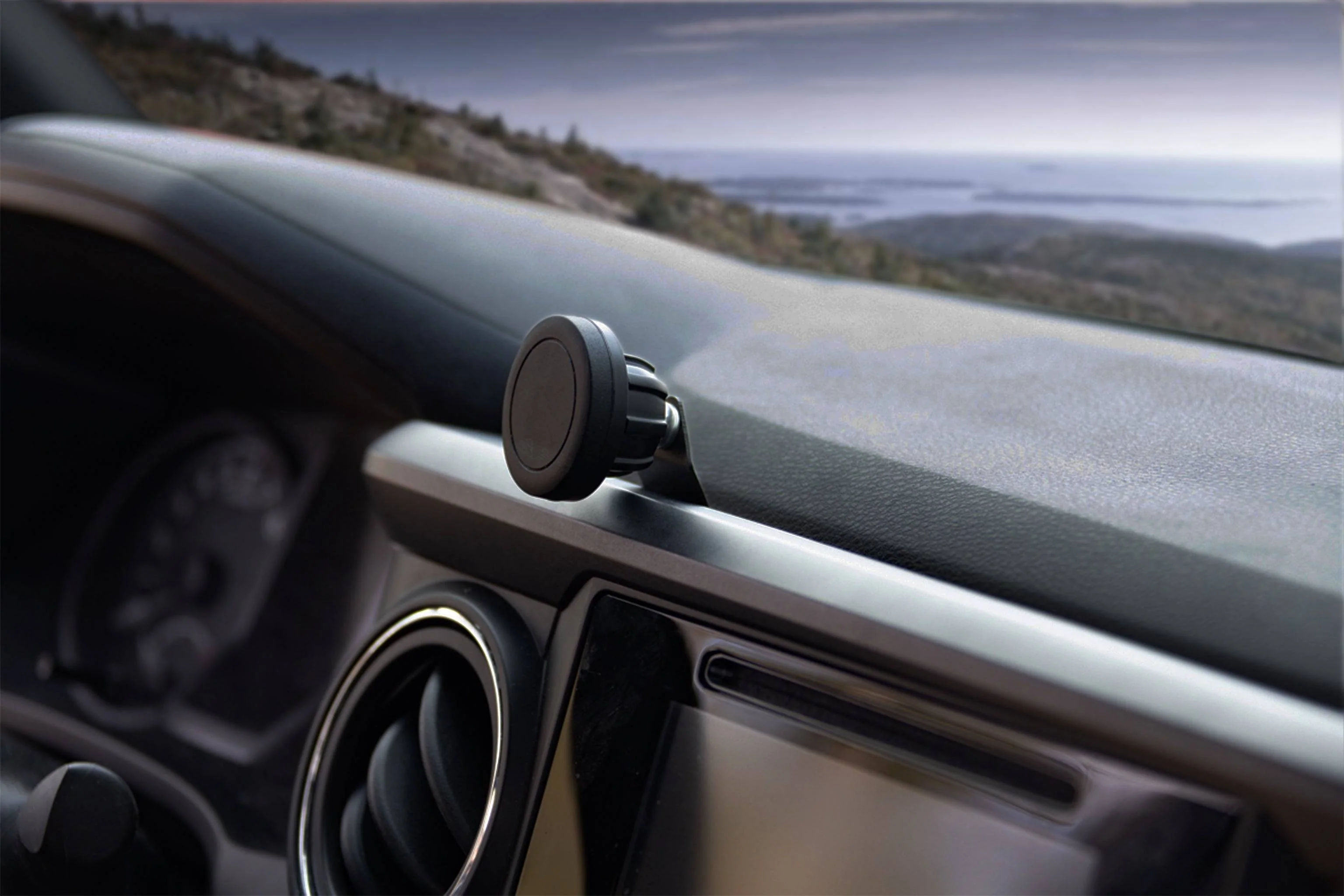 Course Motorsports Phone Mount for Toyota Tacoma (2016-2023) Cradle / Magnetic / MagSafe Wireless Charging - Image 6