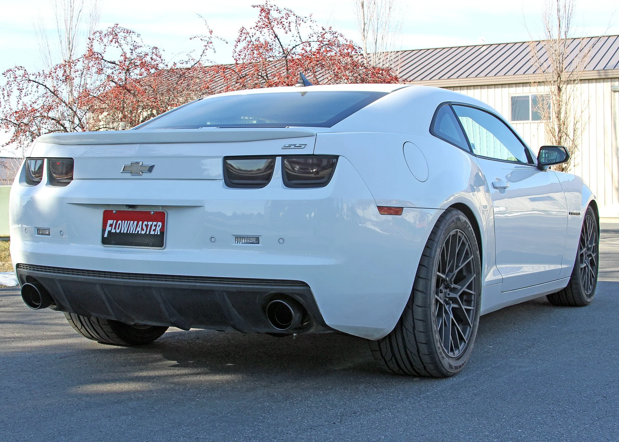 Flowmaster Exhaust Chevy Camaro 6.2L (10-15) 3.0" Axleback SS - Flow FX 718115 - Image 3