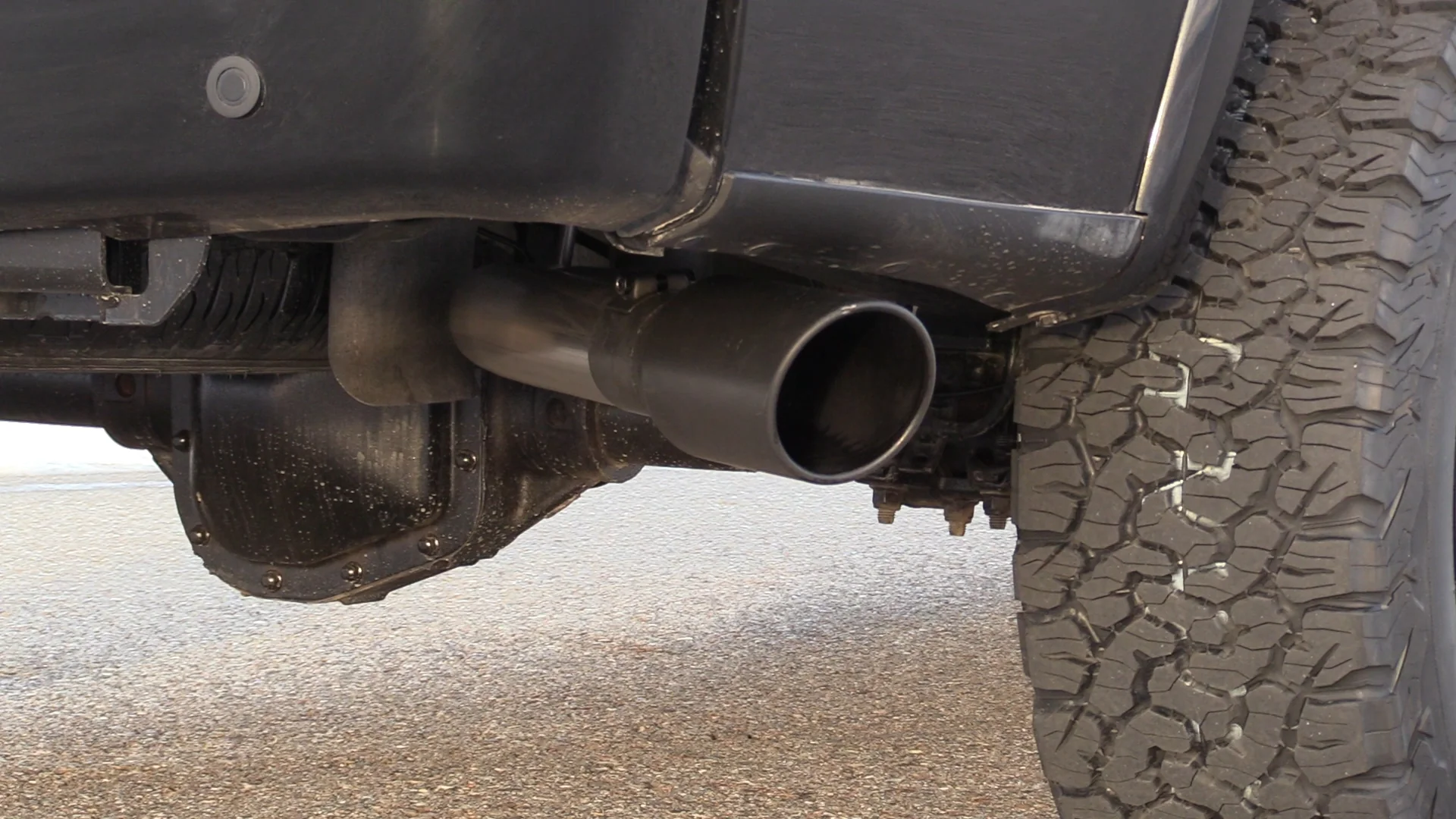 Flowmaster Exhaust Ford F150 (2015-2020) Cat-Back Flow FX Series - Moderate Sound - Image 3