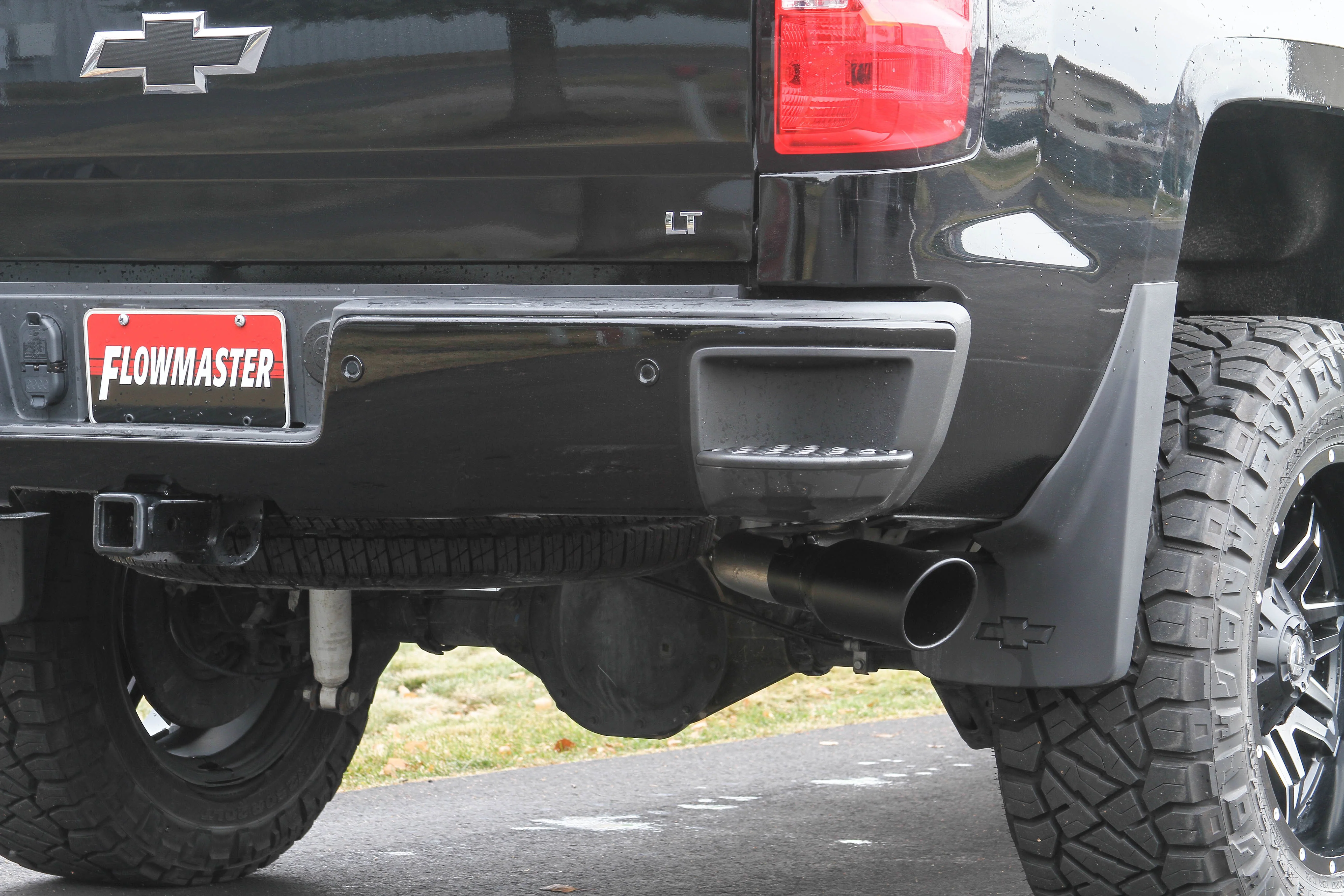 Flowmaster Exhaust Chevy Silverado/GMC Sierra 1500 Classic Body (2014-2019) Cat-Back Flow FX Series - Moderate Sound - Image 3