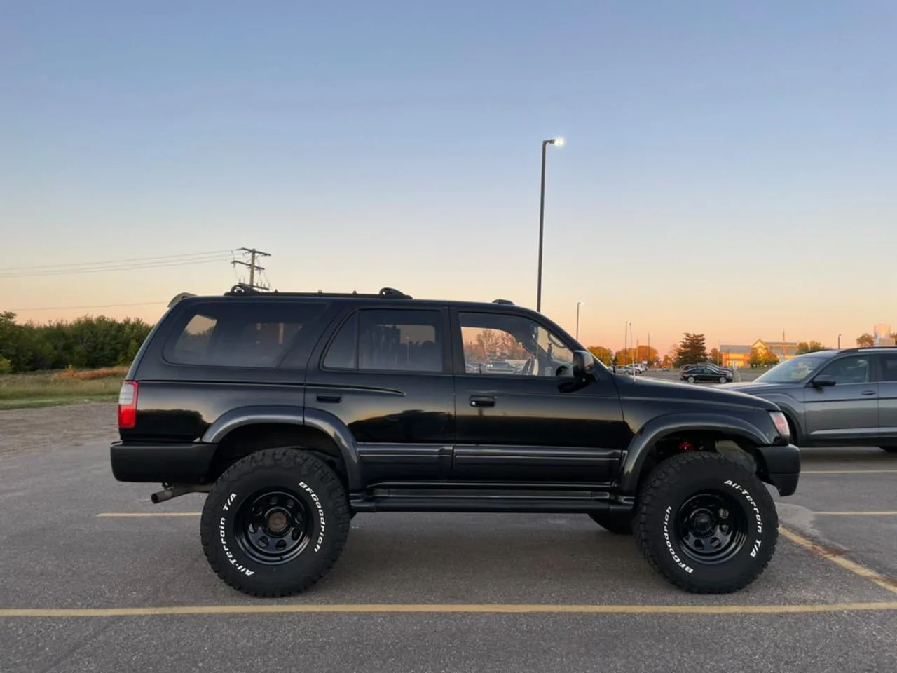 Freedom Offroad Coilover Kit Toyota 4Runner (96-02) 1-4" Lift/ Adjustable - Front - Image 4