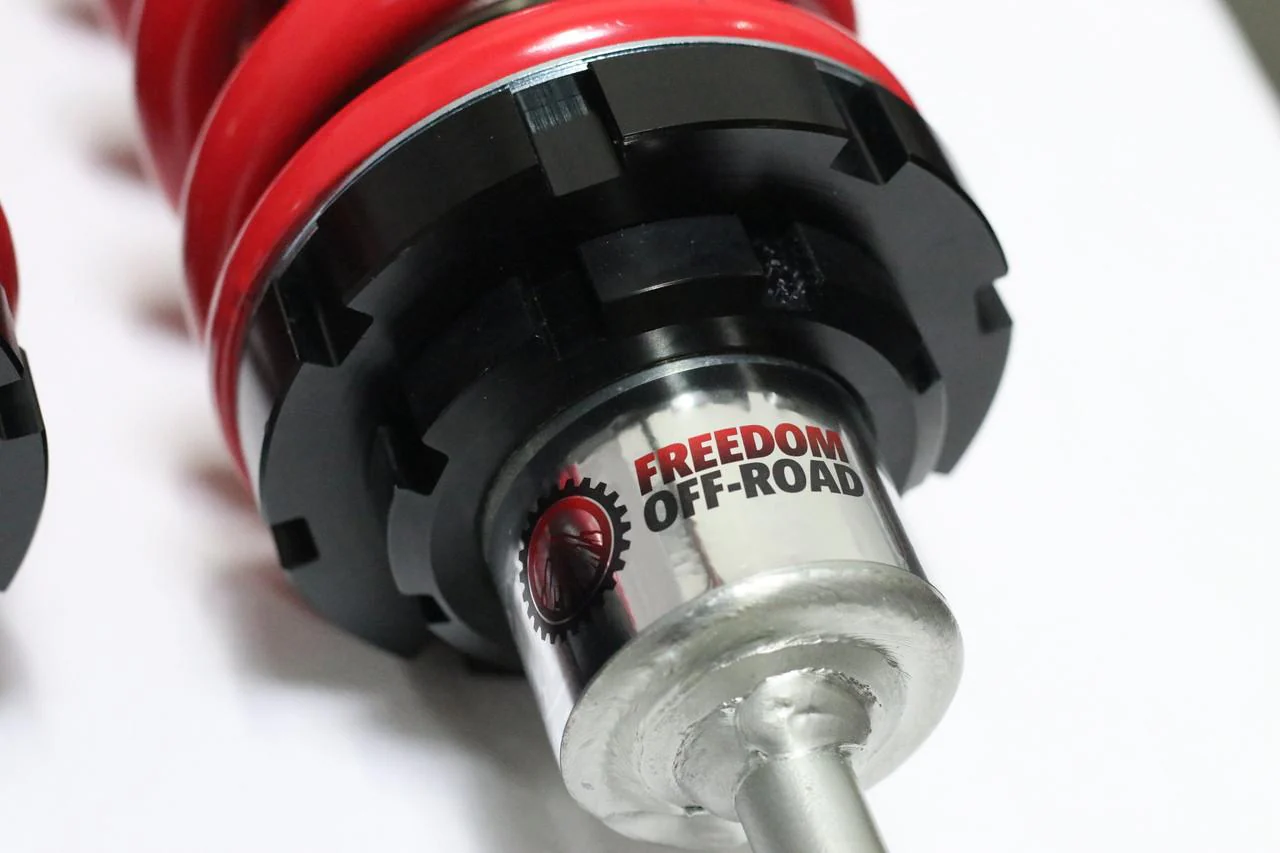 Freedom Offroad Coilovers Toyota FJ Cruiser (07-14) Front 2.5-5" Lift/ Adjustable w/ Extended End links - Image 4