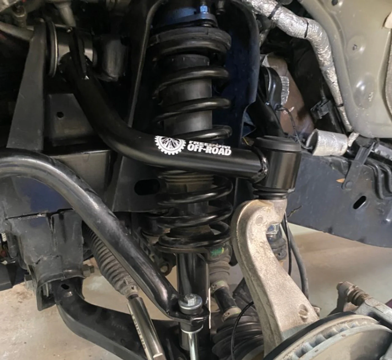 Freedom Offroad Control Arms Chevy Colorado Base Exc. ZR2 (15-20) 2-4" Lift/ Front Upper - Image 3