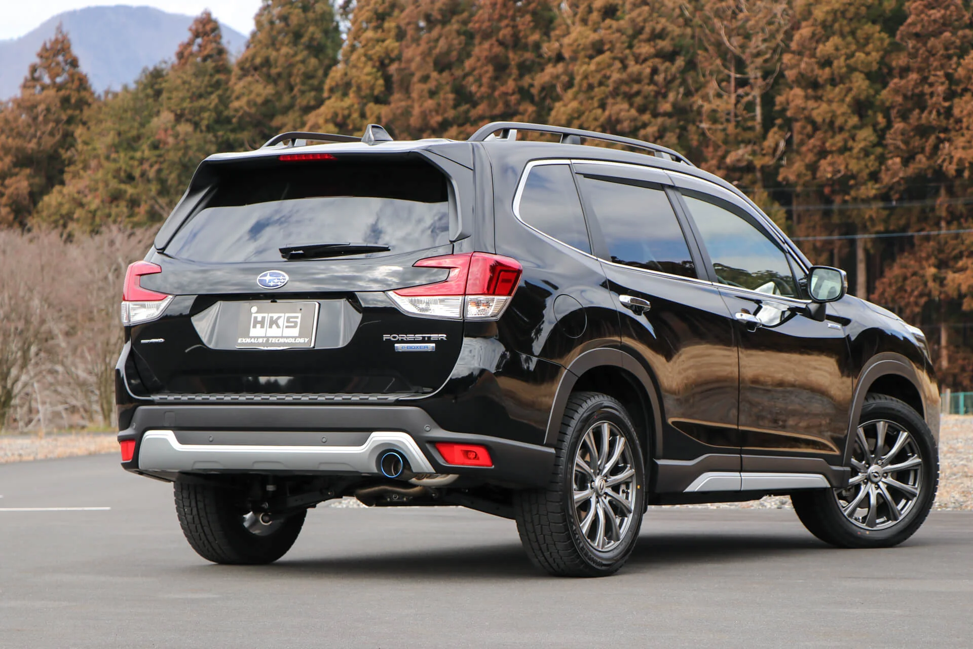 HKS Exhaust Subaru Forester 2.5i (19-25) Legamax Premium w/ 3.5" Tip Axleback - 32018-AF017 - Image 2