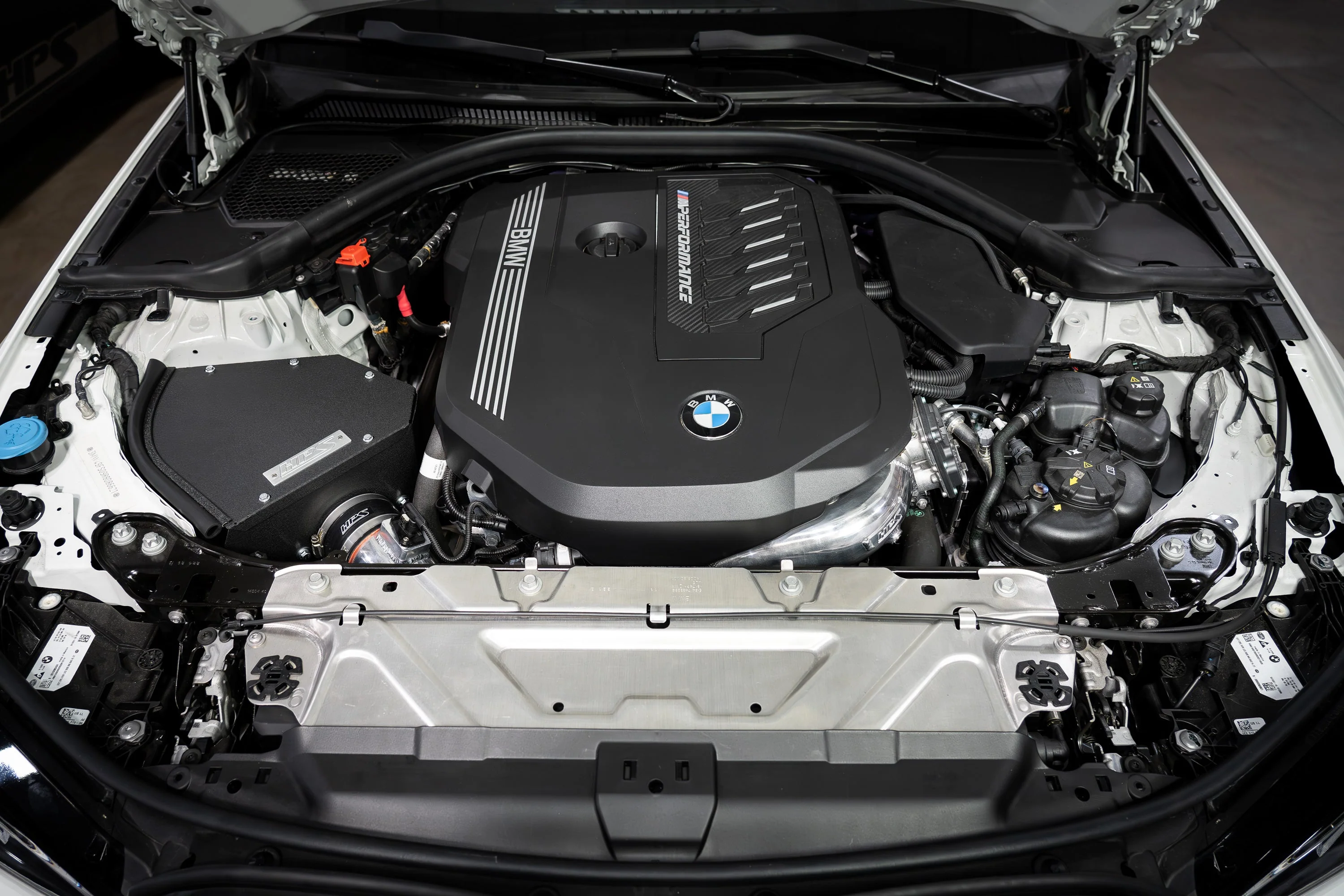 HPS Performance Air Intake BMW M240i G42 3.0L Turbo (2023-2024) with Heat Shield - Polished / Red / Blue - Image 9