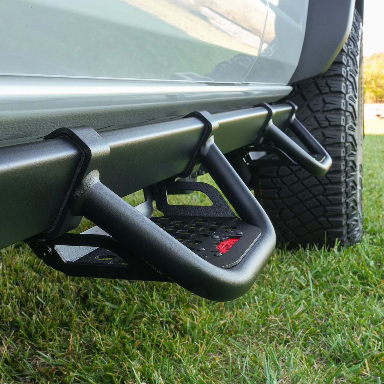 IAG Offroad Side Step Add-on for Ford Bronco (2021-2026) EZ-Step with Black Powder Coat Finish - Image 22