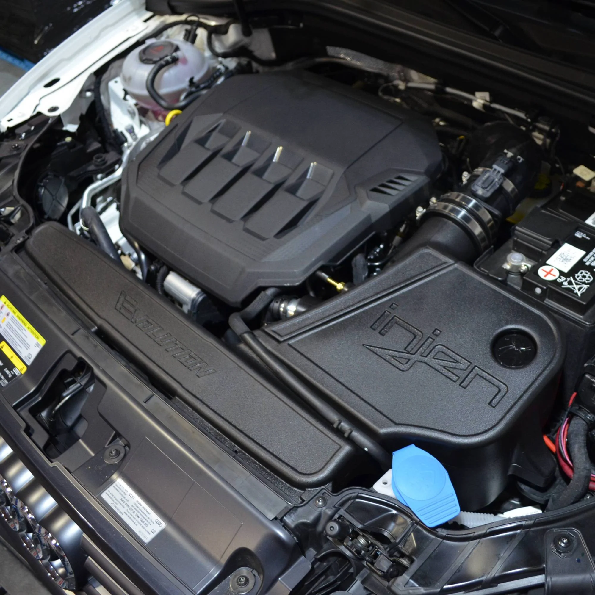 Injen Evolution Air Intake Audi A3 2.0L Turbo (2018-2021) EVO3006 - Image 2