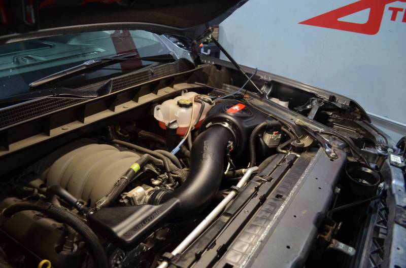 Injen Evolution Air Intake GMC Sierra 1500 V8 5.3L/ 6.2L (2019-2021) Dry or Oiled Filter - Image 5